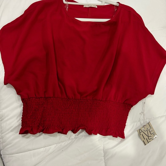 ⬇️PRICE 🔥 ACTIVE U S A • Short Sleeve loose Red Blouse • Large - Picture 6 of 7